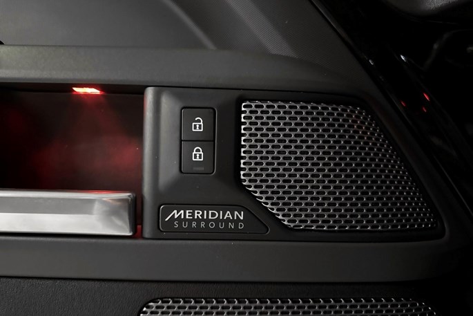 Land Rover Defender 110 P400 X-Dynamic HSE aut.