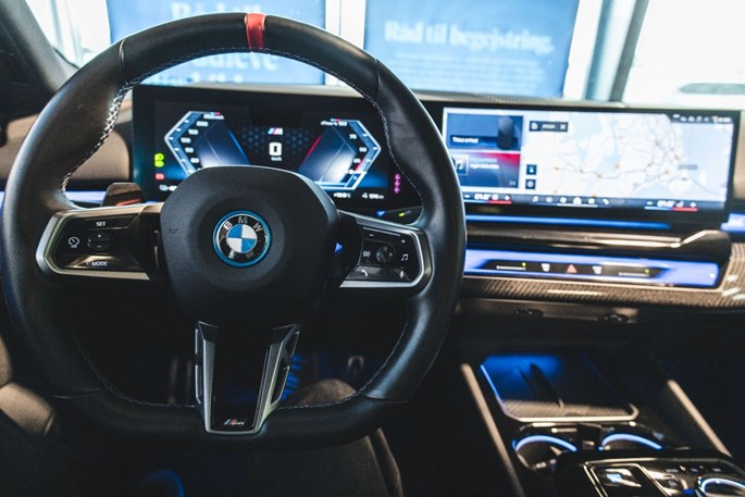 BMW i5 M60 M-Sport xDrive