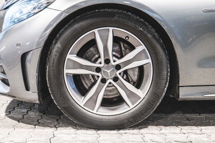 Mercedes C220 d AMG Line Night Edition stc. aut.