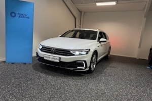 VW Passat GTE Variant DSG