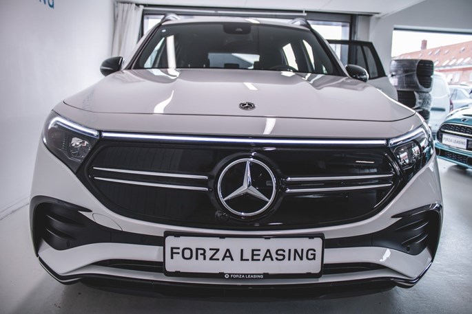 Mercedes EQB250 AMG Line 7prs