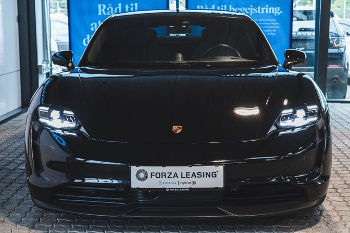 Porsche Taycan 4S