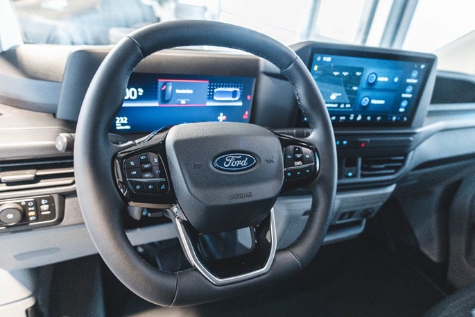 Ford E-Transit Custom 340 L2 Trend