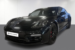 Porsche Panamera GTS Sport Turismo PDK