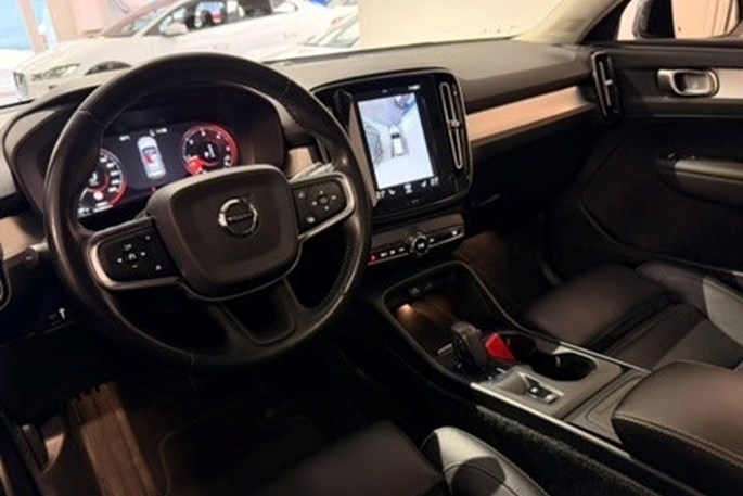 Volvo XC40 D3 150 Momentum aut.