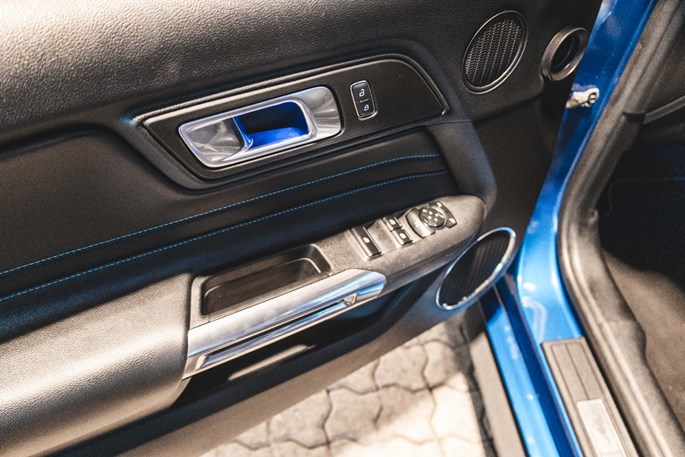 Ford Mustang V8 GT Convertible aut.