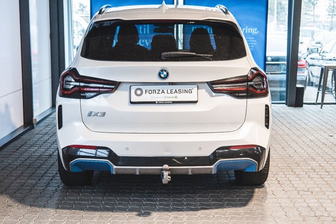BMW iX3 Charged Plus M-Sport