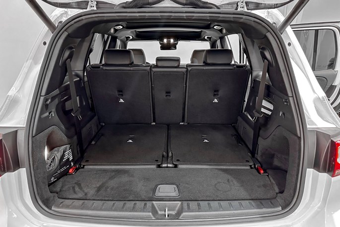 Mercedes EQB300 AMG Line 4Matic 7prs