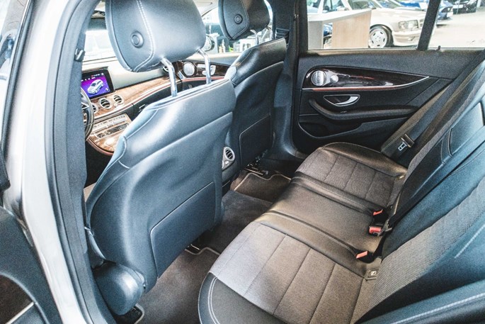 Mercedes E300 de Advantage stc. aut.