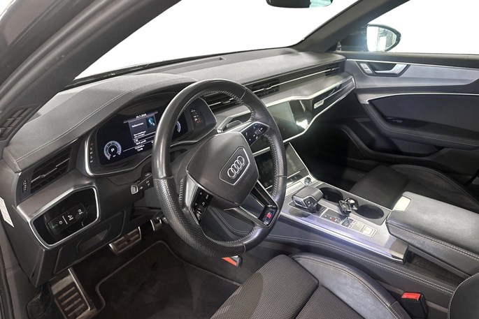 Audi A6 TDi Avant quattro S-tr.