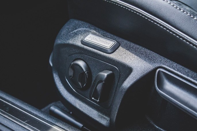 VW Arteon TDi 240 Elegance DSG 4Motion
