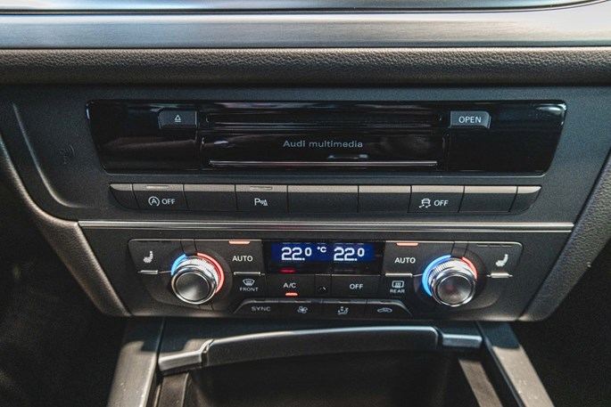 Audi S6 TFSi Avant quattro S-tr.