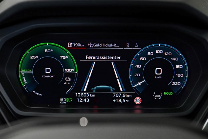 Audi Q4 e-tron S-line quattro