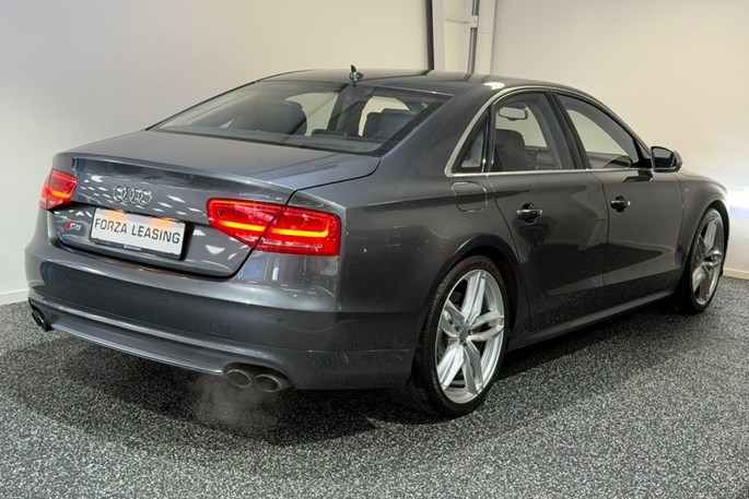 Audi S8 TFSi quattro Tiptr.