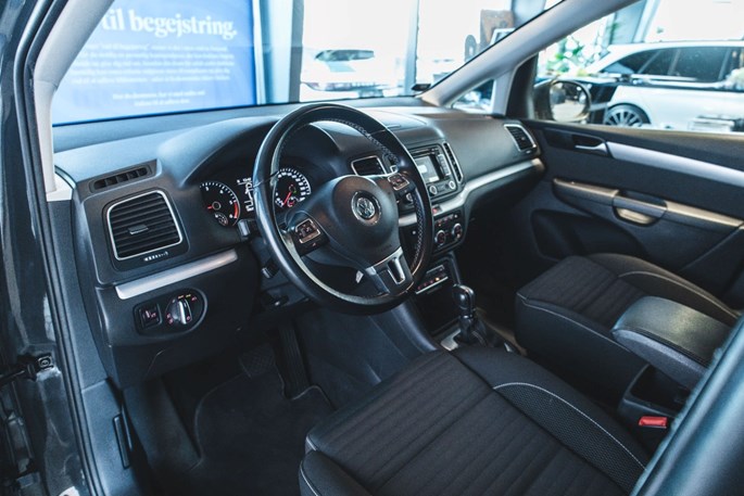 VW Sharan TDi 177 Highline DSG BMT Van