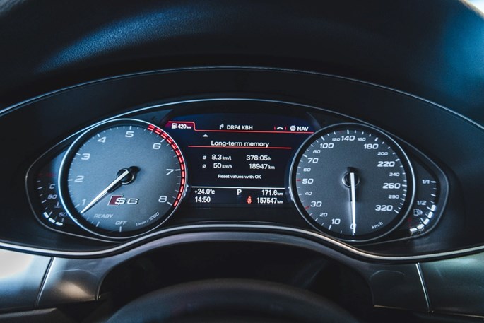Audi S6 TFSi Avant quattro S-tr.