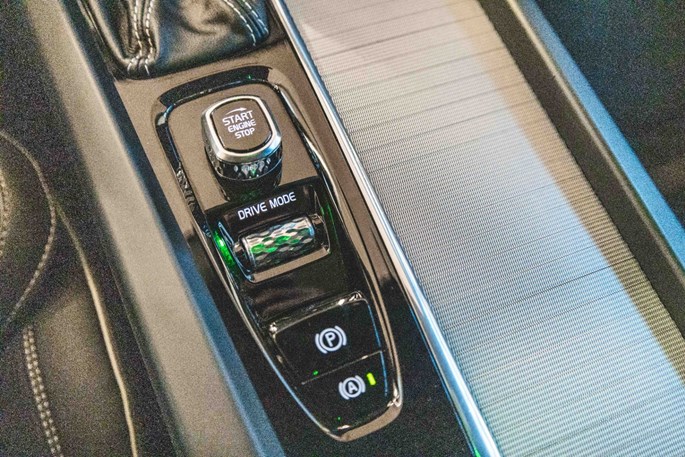 Volvo XC60 T6 310 R-Design aut. AWD