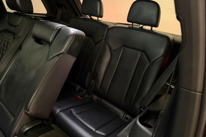 Audi SQ7 TDi quattro Tiptr. 7prs