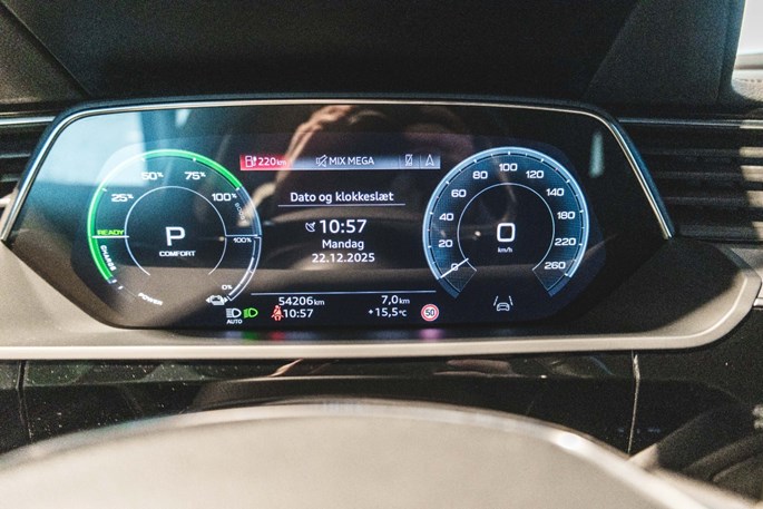 Audi E-tron S-line quattro