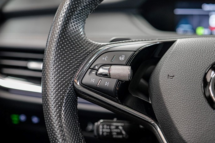 Skoda Enyaq iV Selection Suite