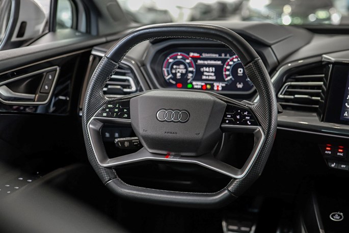 Audi Q4 e-tron S-line quattro