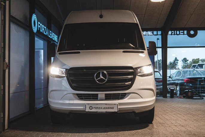 Mercedes Sprinter 317 CDi A2 Kassevogn aut. RWD