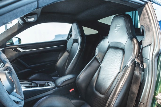 Porsche 911 Carrera 4S Coupé PDK