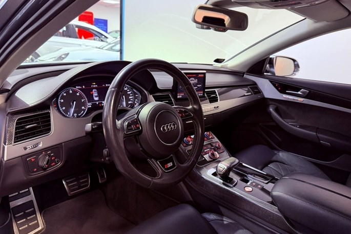 Audi S8 TFSi quattro Tiptr.