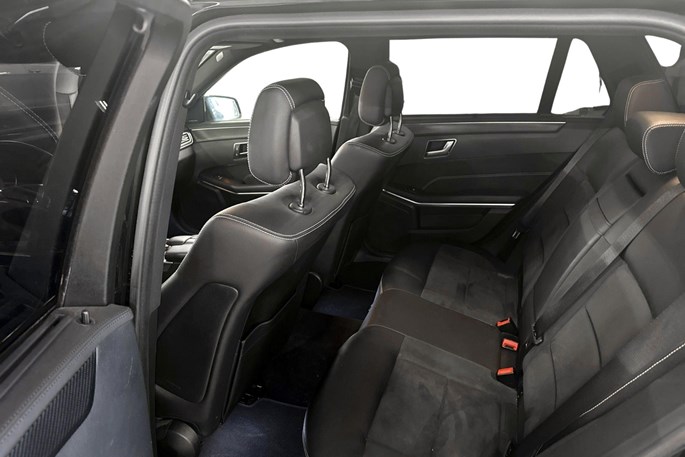 Mercedes E350 BlueTEC AMG Line stc. aut. 4Matic