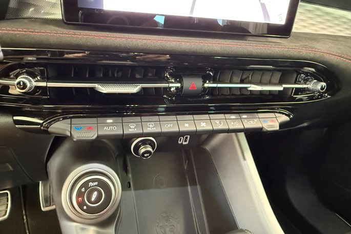 Alfa Romeo Tonale PHEV Veloce aut. Q4