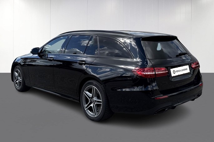 Mercedes E300 de AMG Line stc. aut.
