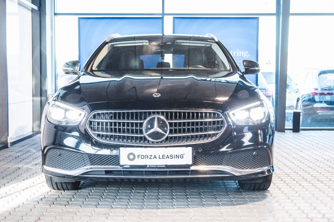 Mercedes E300 de stc. aut.