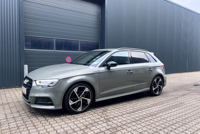 Audi A3 TFSi Sport quattro S-tr.