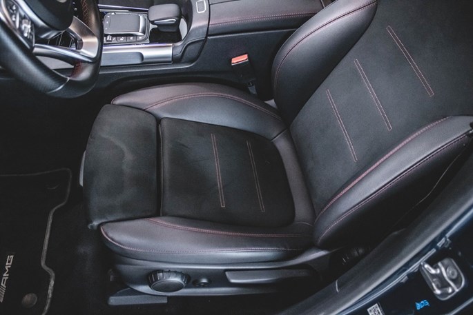 Mercedes EQB300 AMG Line 4Matic