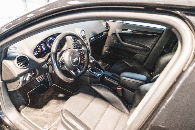 Audi RS3 TFSi Sportback quattro S-tr.