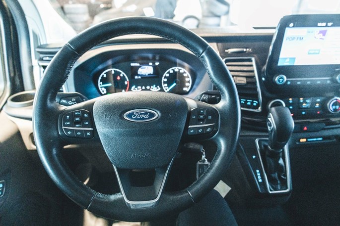 Ford Transit Custom 300 L1 TDCi 170 Limited aut.