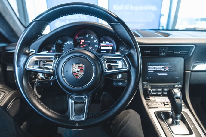 Porsche 911 Carrera Coupé