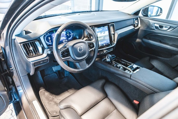 Volvo V60 T6 ReCharge Inscription aut. AWD